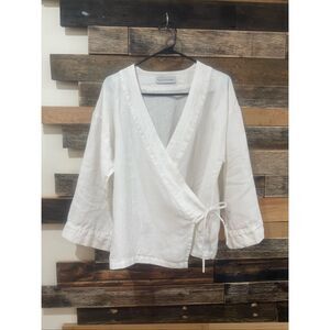 Love and Confuse white wrap top size Medium